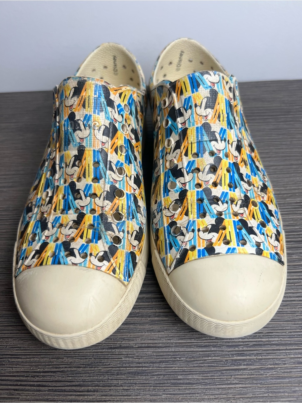Native Kids Disney Mickey Mouse Pattern Slip-On Jeffersons -White, Blue & Yellow